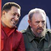 Castro y Chávez lideraron masivo acto alternativo