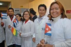 Cuba puso a disposición de Bolivia a 1.700 médicos