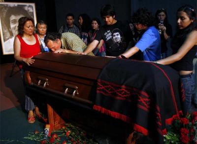 El segundo entierro de Víctor Jara