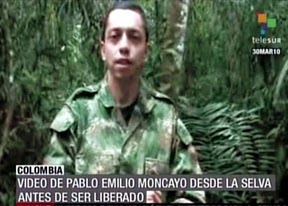 La bofetada del cabo Moncayo a Uribe en el Ojo del Huracán