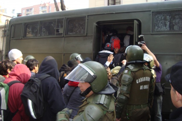 Chile: Estudiantes Secundarios retoman la lucha por la Educación Pública Estatal