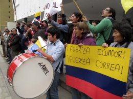 Se diluye golpe de estado en Ecuador