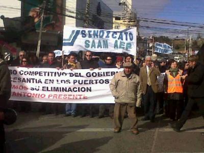 Chile hoy: Estudiantes, profesores y portuarios inician el porteñazo en Valparaíso