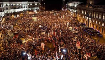 La indignación contra los recortes desborda las calles de España:  Jornada de protestas del viernes 19